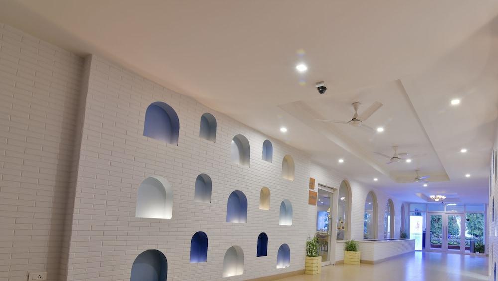 Peerles Sarovar Portico ميناء بلير المظهر الخارجي الصورة